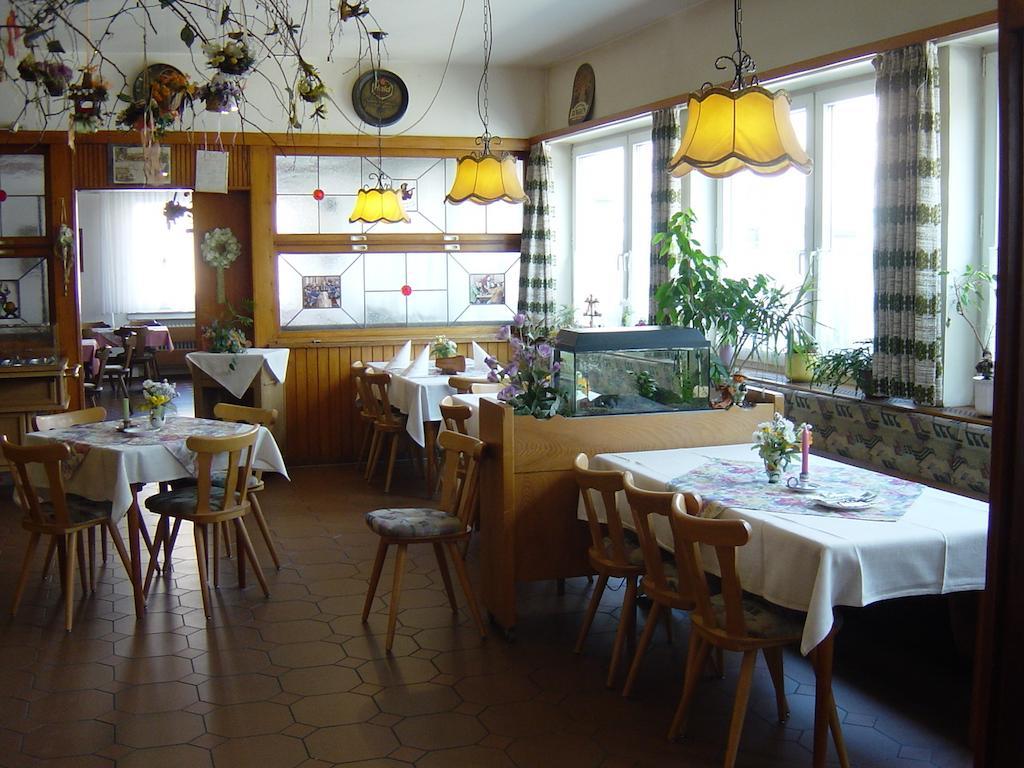 Hotel Krone Neresheim Esterno foto