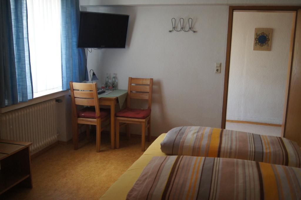 Hotel Krone Neresheim Esterno foto